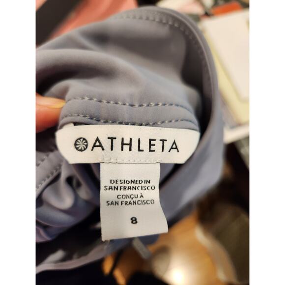 Athleta Stellar wide Crop size 8 stretch grey wrinkle resistant UPF 50+ Pants - Picture 5 of 7